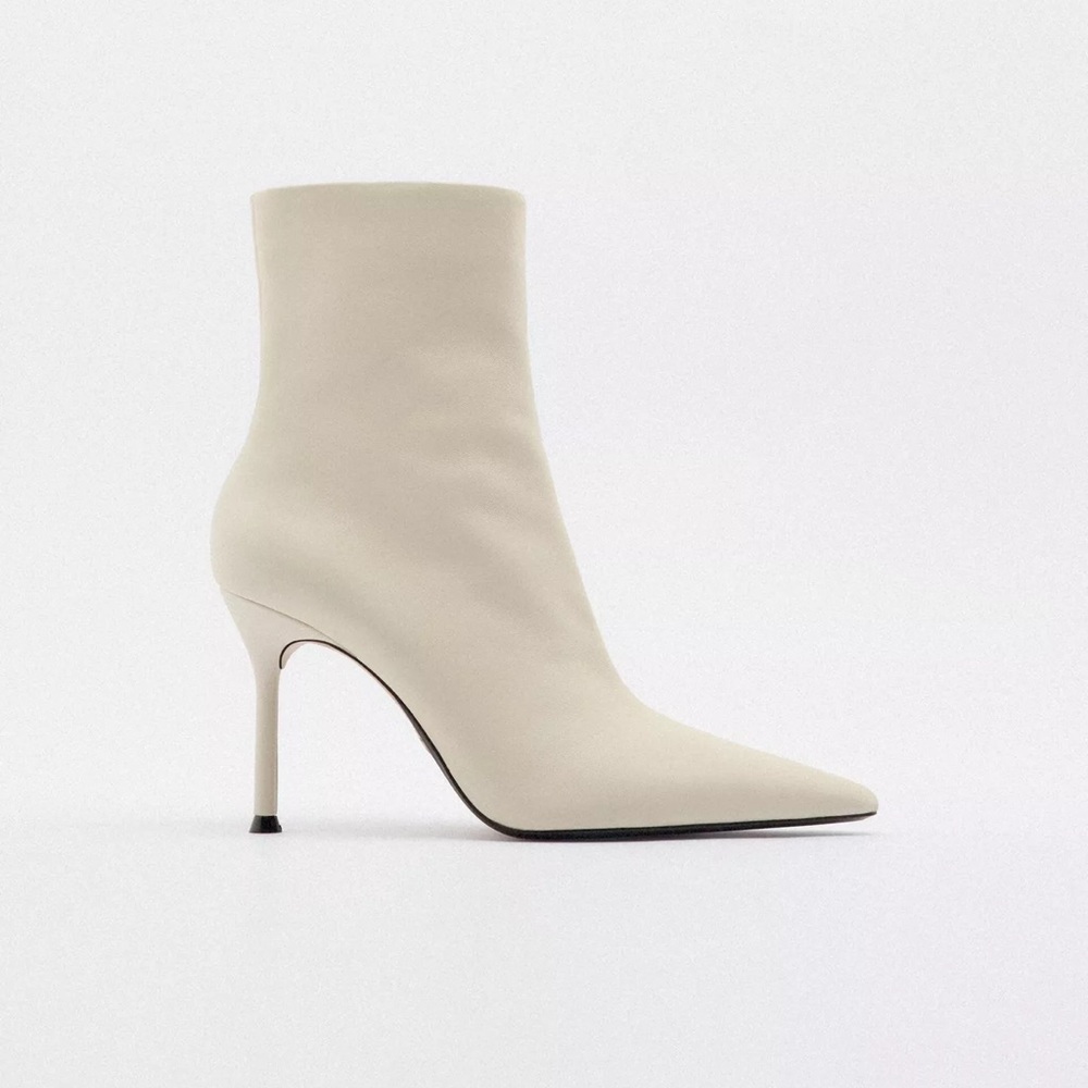 Zara Heeled Zara Leather Boots Color Black